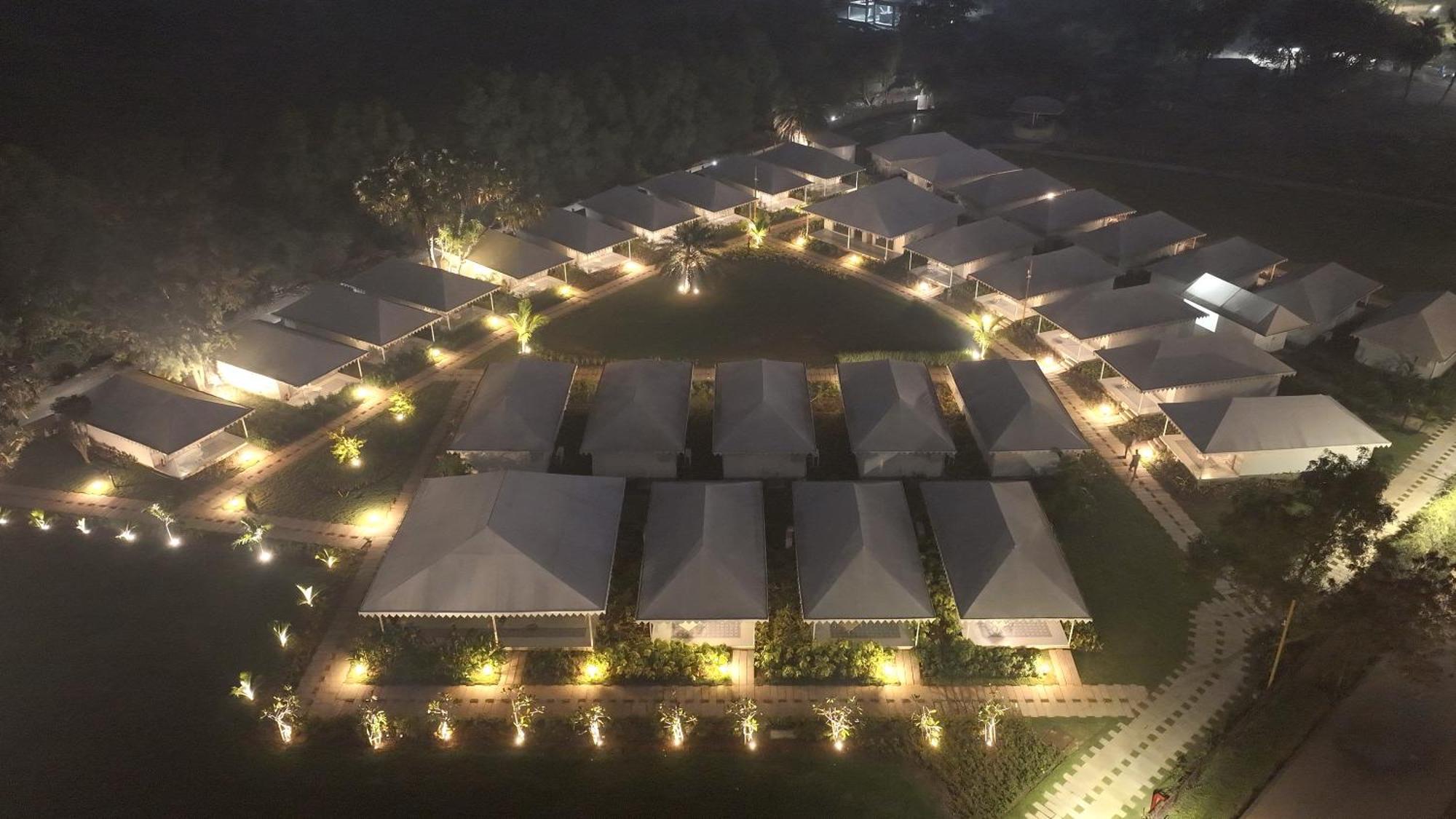 The Fern Seaside Luxurious Tent Resort Daman Exterior foto